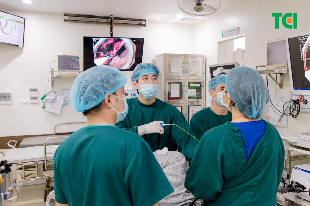 Viêm loét dạ dày chảy máu &#8211; “báo động đỏ” không thể chủ quan