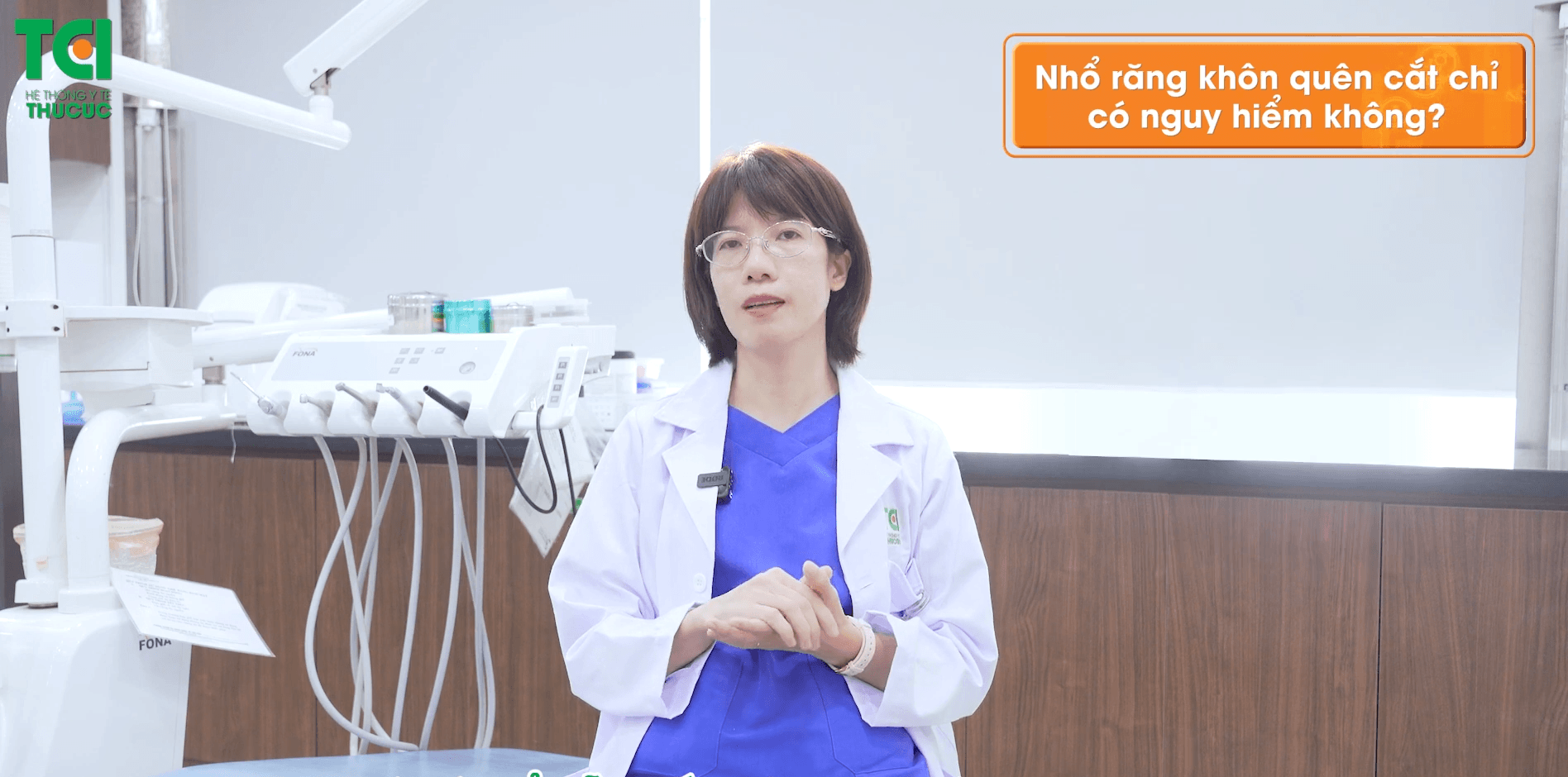 Nhổ răng khôn quên cắt chỉ có nguy hiểm không?