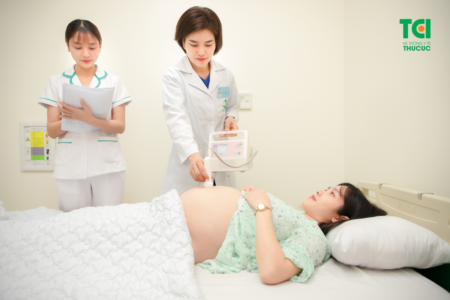 Khám thai vào những tháng sắp sinh rất quan trọng, mẹ bầu không nên bỏ qua