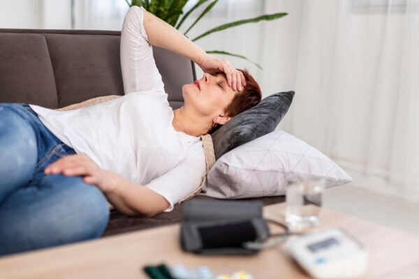 Sốt xuất huyết bị ngứa