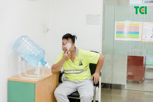 Ảnh Khám sức khỏe Công ty  Vĩnh Tường