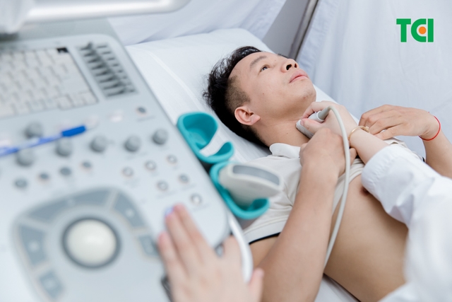 Ảnh Khám sức khỏe Công ty  Vĩnh Tường