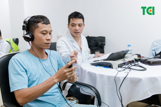 Ảnh Khám sức khỏe Công ty  Vĩnh Tường