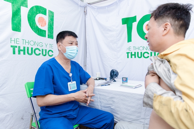 Ảnh Khám sức khỏe Công ty  Vĩnh Tường