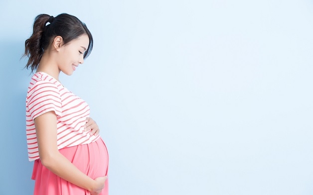 Tiêm phòng uốn ván cho bà bầu không chỉ bảo vệ sức khỏe của bà mẹ mà còn bảo vệ thai nhi