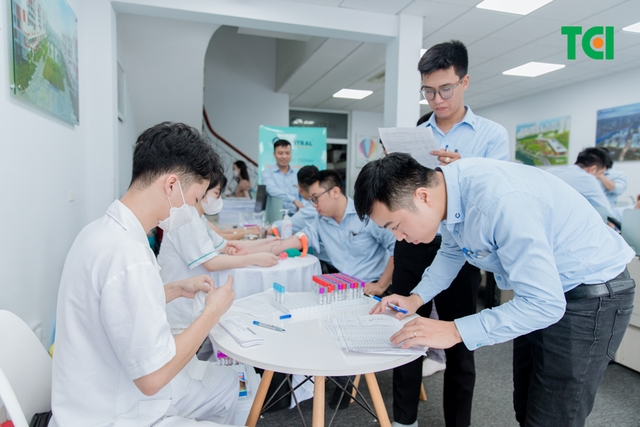 Ảnh Khám Sức Khỏe Công ty Central