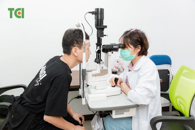 Ảnh Khám sức khỏe công ty DK Tech