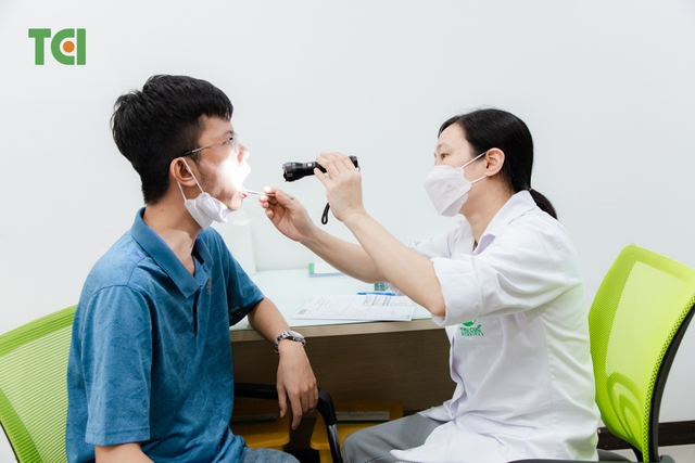 Ảnh Khám sức khỏe công ty DK Tech