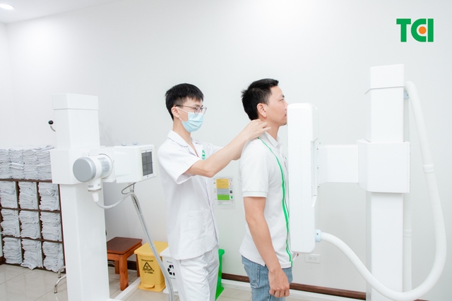 Ảnh Khám sức khỏe Công Ty cổ phần Hoàng Liên Sơn