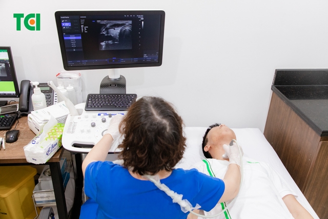 Ảnh Khám sức khỏe Công Ty cổ phần Hoàng Liên Sơn