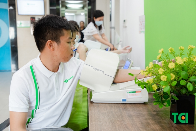 Ảnh Khám sức khỏe Công Ty cổ phần Hoàng Liên Sơn