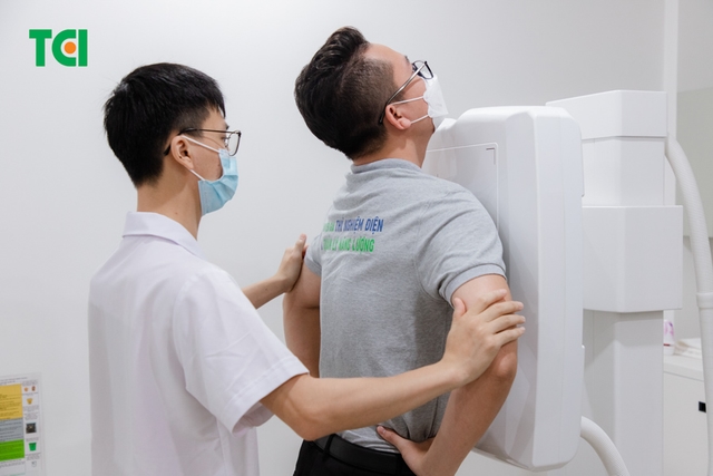 Ảnh Khám sức khỏe Công Ty cổ phần Hoàng Liên Sơn