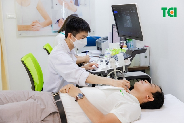 Ảnh Khám sức khỏe Công Ty cổ phần Hoàng Liên Sơn