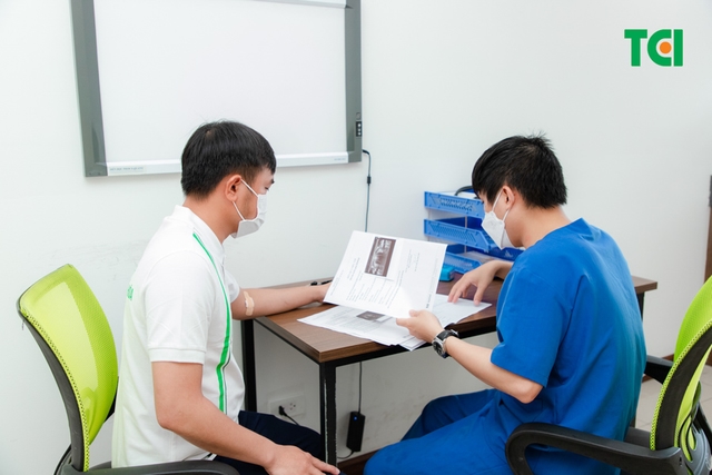 Ảnh Khám sức khỏe Công Ty cổ phần Hoàng Liên Sơn