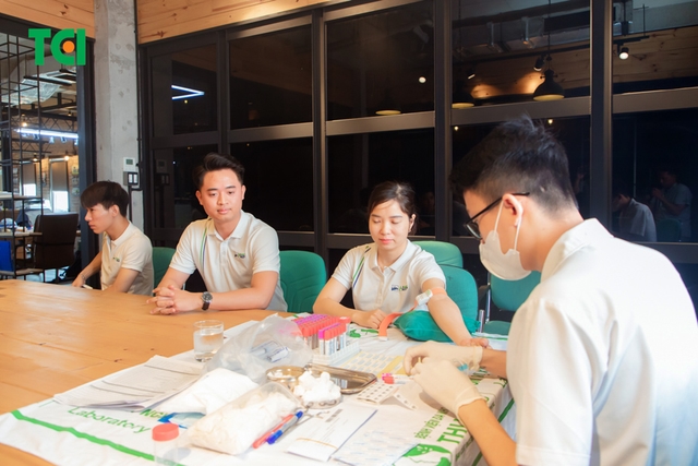 Ảnh Khám sức khỏe Công Ty cổ phần Hoàng Liên Sơn