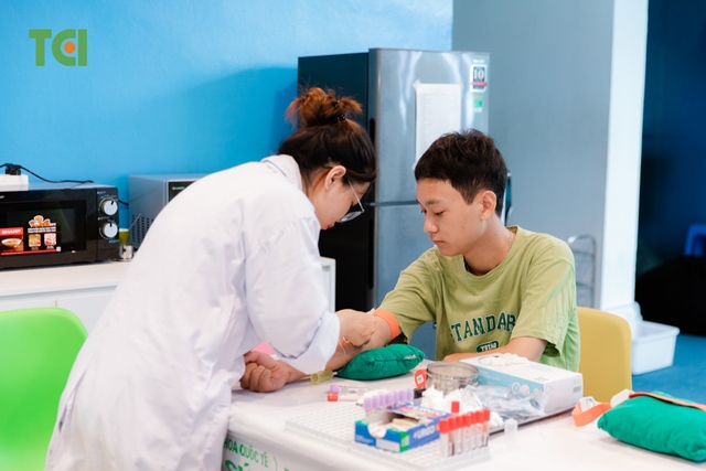 Ảnh Khám sức khỏe công ty DK Tech