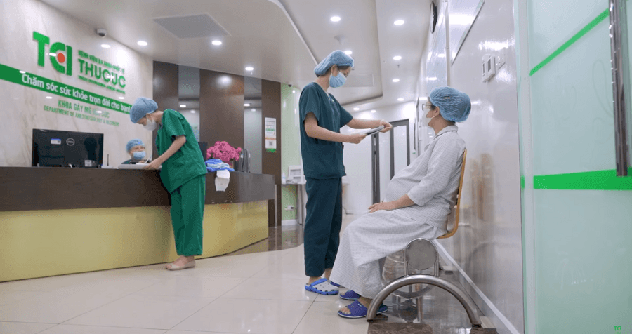 Mẹ bầu bị viêm gan B có lây cho con trong lúc sinh không?