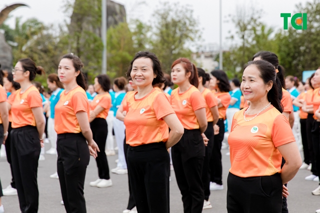 Ảnh Sự kiện Đồng diễn dân vũ &#8211; Phụ nữ Việt Nam giàu sức sống