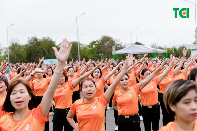 Ảnh Sự kiện Đồng diễn dân vũ &#8211; Phụ nữ Việt Nam giàu sức sống