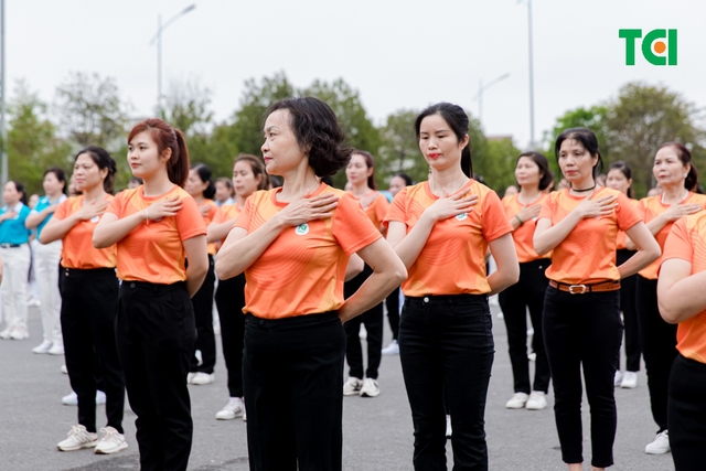 Ảnh Sự kiện Đồng diễn dân vũ &#8211; Phụ nữ Việt Nam giàu sức sống