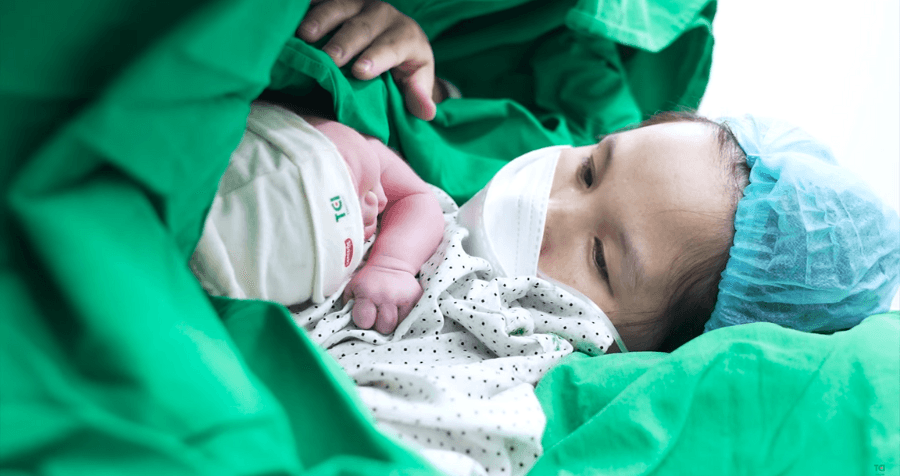 Mẹ bầu viêm gan B &#8211; Khả năng lây truyền và cách phòng cho bé