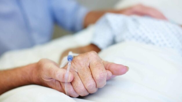 Chứng mất ngủ kéo dài có thể gây đột quỵ não vô cùng nguy hiểm