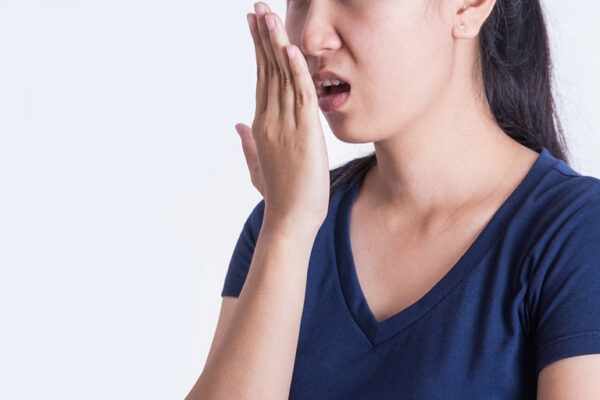 Nguyên nhân gây hôi miệng từ đâu?