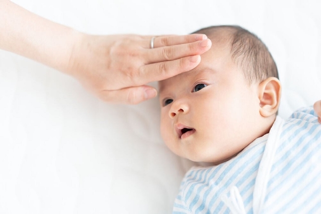 Giải đáp &#8211; Tiêm vacxin lao có sốt không và cách chăm sóc sau tiêm