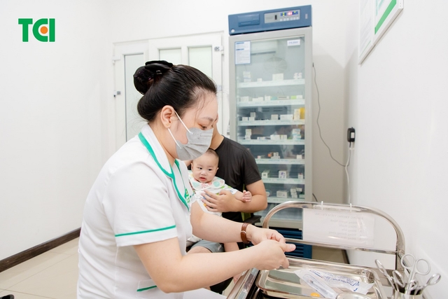 Tiêm viêm gan A cho trẻ &#8211; Bảo vệ trọn vẹn sức khỏe bé yêu!