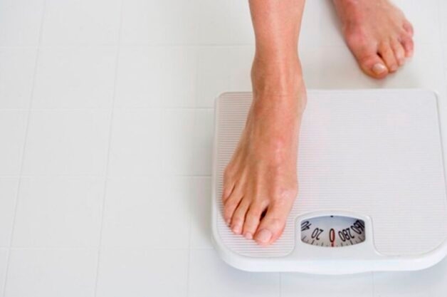 sút cân là biểu hiện ung thư đại tràng