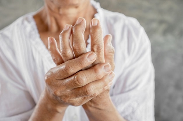 Viêm khớp dạng thấp điều trị càng sớm càng tốt 