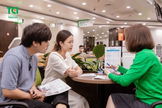 Ảnh Tiktoker triệu follower Đào Nguyễn Ánh trải nghiệm cùng vợ bầu tại TCI