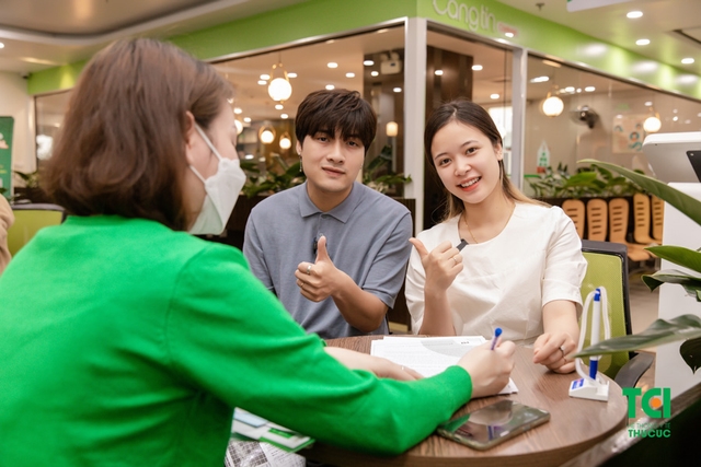 Ảnh Tiktoker triệu follower Đào Nguyễn Ánh trải nghiệm cùng vợ bầu tại TCI