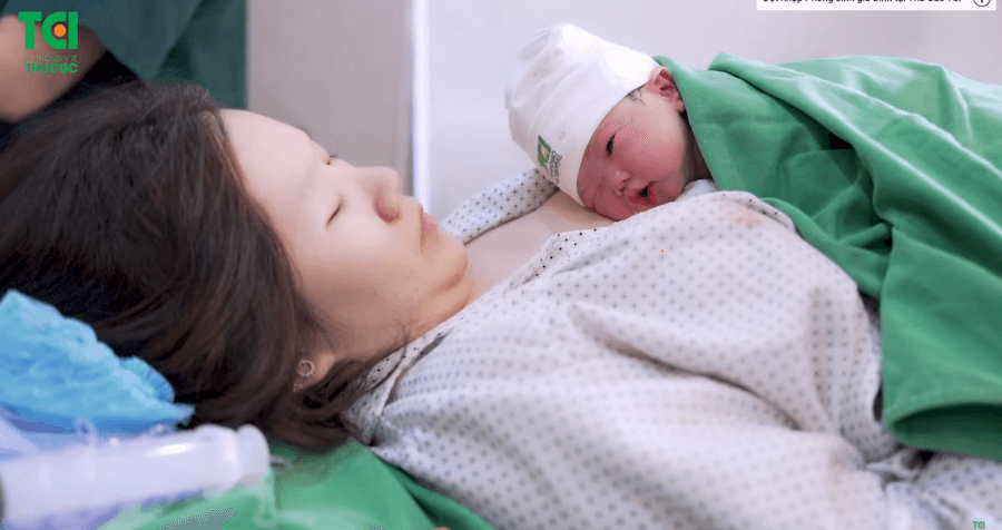 Phòng sinh gia đình TCI: Nơi bố đồng hành vượt cạn cùng mẹ