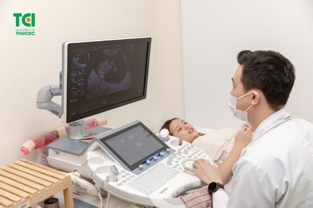 phương pháp sàng lọc trước sinh và giai đoạn sơ sinh cần thực hiện trong khoảng thời gian quyết định để có cơ hội can thiệp và điều trị sớm khi cần thiết.