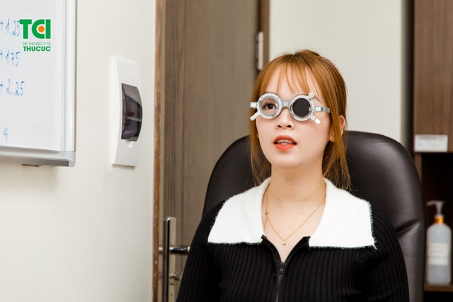 Ảnh khách hàng Lê Thị Ngọc Huyền cắt kính tại Thu Cúc TCI