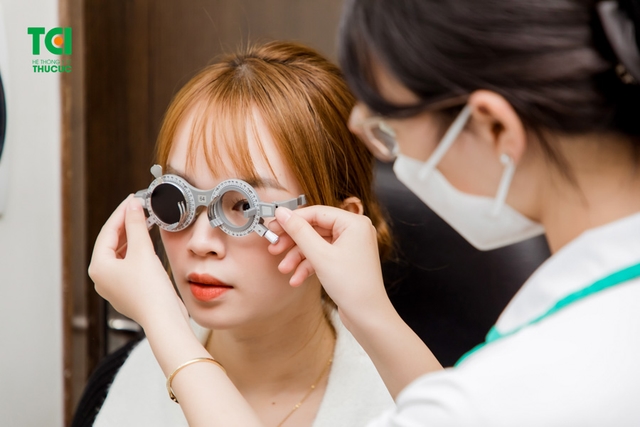 Ảnh khách hàng Lê Thị Ngọc Huyền cắt kính tại Thu Cúc TCI