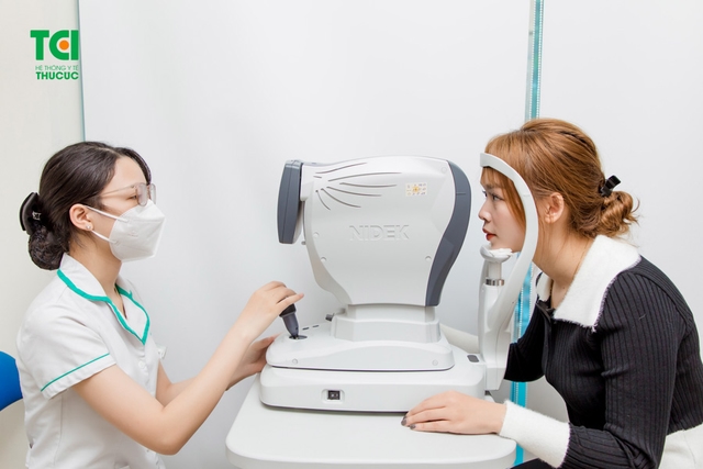 Ảnh khách hàng Lê Thị Ngọc Huyền cắt kính tại Thu Cúc TCI