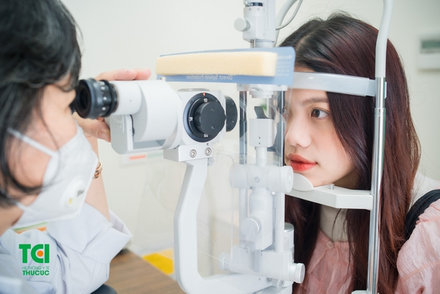 Ảnh &#8220;Bí quyết&#8221; lựa chọn kính phù hợp với khuôn mặt