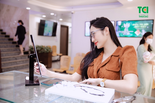 Cắt kính chất lượng cao &#8211; Chi phí cực &#8220;ngọt ngào&#8221; tại Thu Cúc TCI