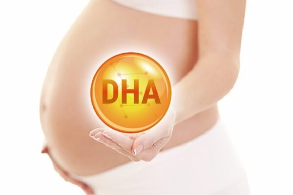 Mẹ mang bầu cũng nên bổ sung DHA đầy đủ.