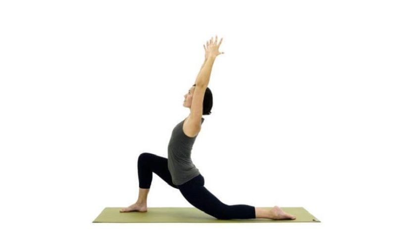 Tư thế yoga cho người cao tuổi - trăng lưỡi liềm