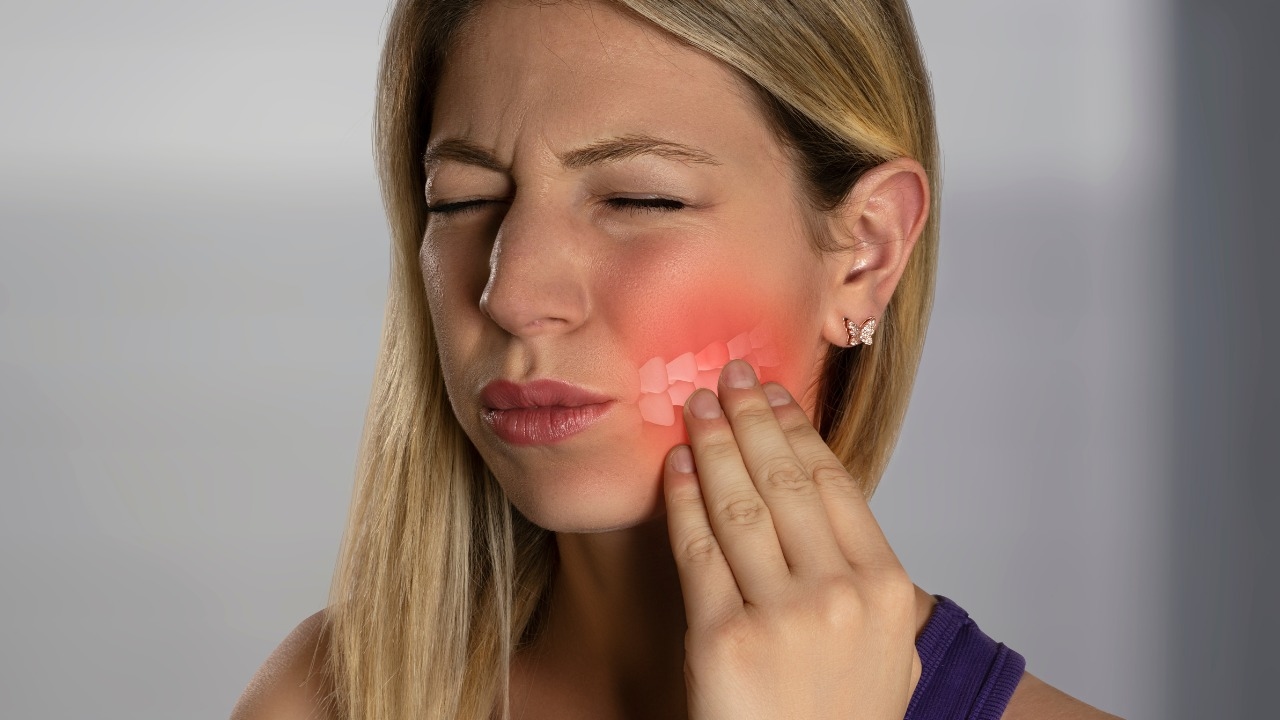 Sưng lợi trong cùng: Nguyên nhân và cách điều trị