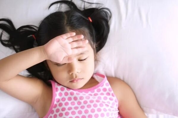 Những triệu chứng ban đầu không đặc hiệu nên dễ nhầm sang bệnh khác.