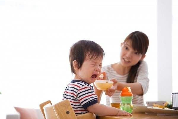 Trẻ suy dinh dưỡng thấp còi thường có hệ miễn dịch yếu, dễ mắc các bệnh nhiễm trùng.