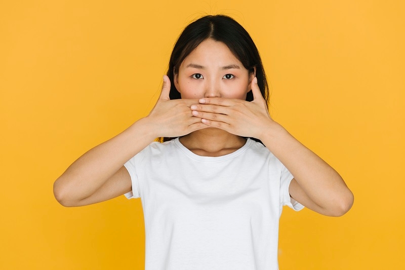 Ợ hơi là gì?