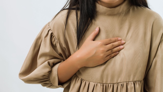 Nuốt bị vướng &#8211; Dấu hiệu của bệnh gì và cách phát hiện sớm