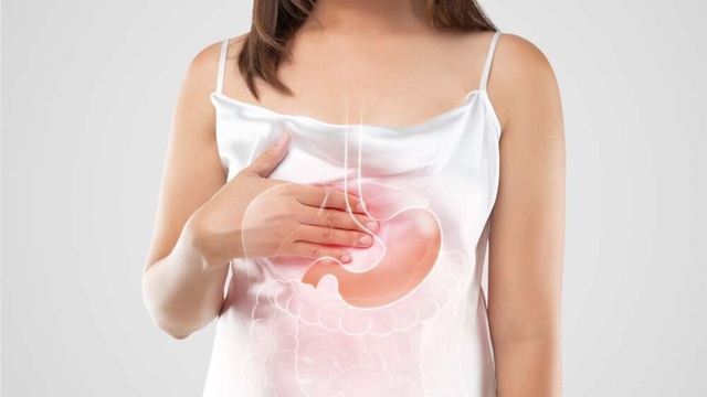 Nhận biết dấu hiệu trào ngược dạ dày nặng và nguy cơ biến chứng