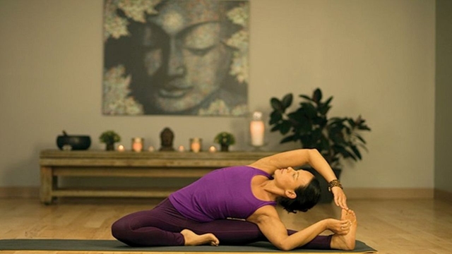 Tác dụng của tập yoga vào buổi tối