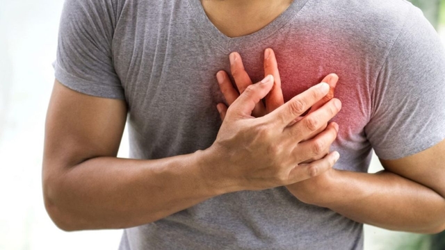 Tức ngực do trào ngược: Chẩn đoán và điều trị hiệu quả
